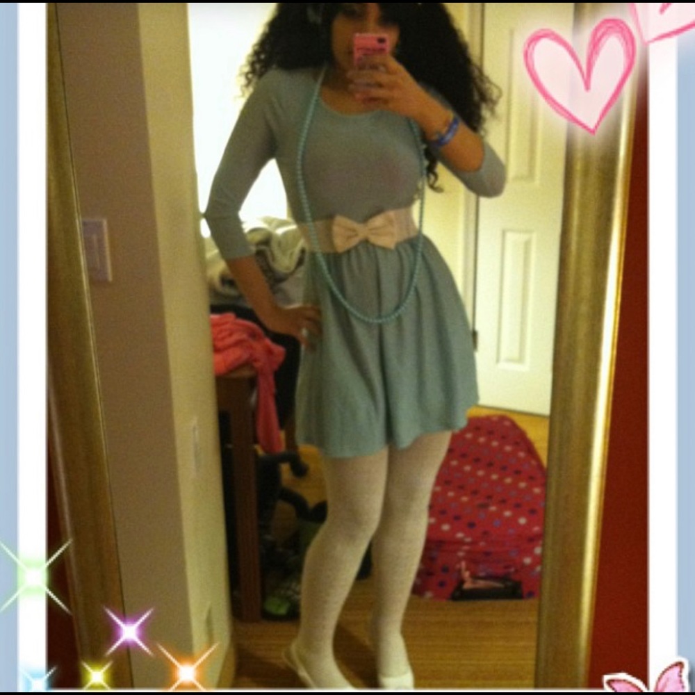 Glittery mint green forever 21 long sleeve dress size small